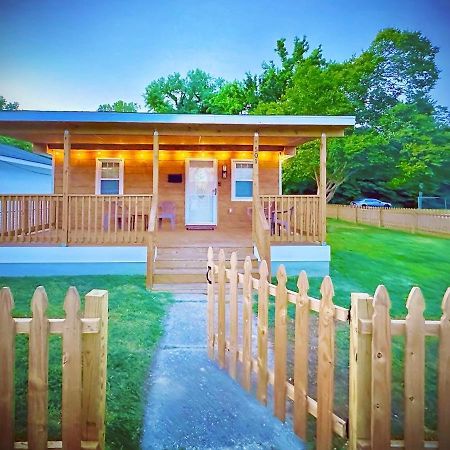 Cottage In Heart Of Colonial Beach, 7 Mins Walk To The Beach Exterior foto